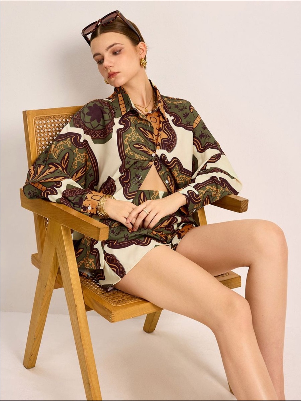 Commense Green Cream Paisley-Print Women’s Bermuda Shorts
